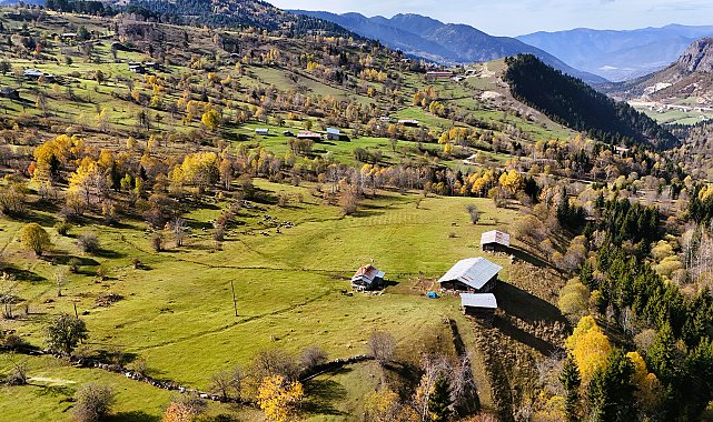 Foto safariyle ilçenin tarihi ve doğal güzelliklerini keşfettiler