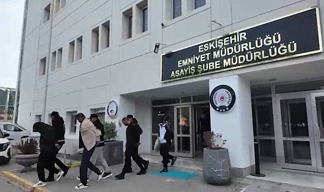 Fuhuştan tutuklanan şüphelilerin hesaplarında 148 milyon TL para hareketliliği