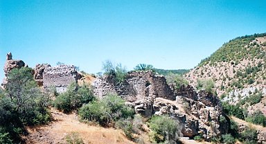 Hacıemiroğulları Kalesi'nin turizme kazandırılması talebi