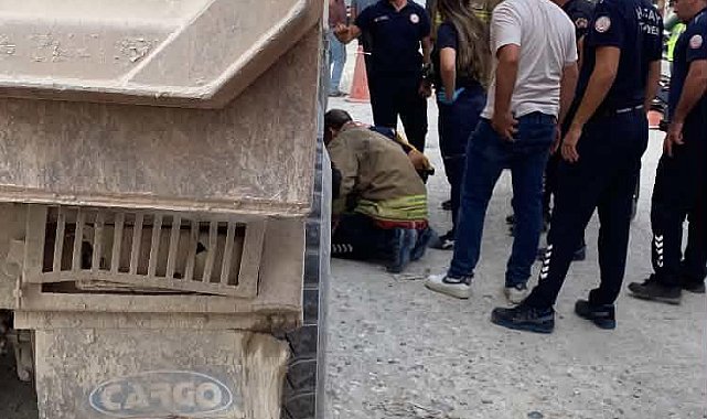 Hatay'da hafriyat kamyonunun altında kalan motosiklet sürücüsü öldü