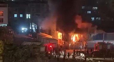 Hatay'da işçilerin kaldığı konteynerde yangın