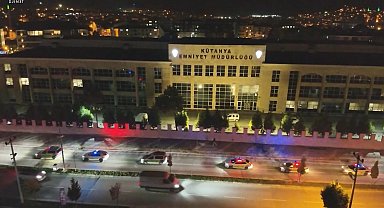 Hesaplarında 14,9 milyar lira işlem hacmi olan yasa dışı bahis şüphelilerine operasyon: 76 gözaltı