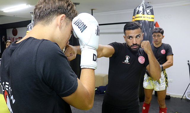 İnşaatta çalışırken Avrupa şampiyonu oldu; şimdi yeni sporcular yetiştiriyor