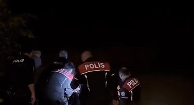 Irmağa atlayan kişi kurtarıldı