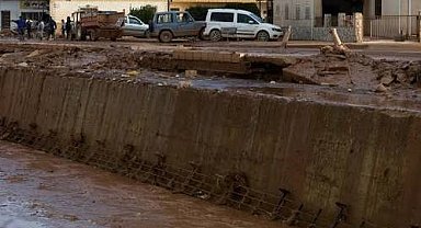 İspanya'da şiddetli yağışların neden olduğu selde 1 kişi hayatını kaybetti