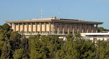 İsrail genel seçimler için sandık başında