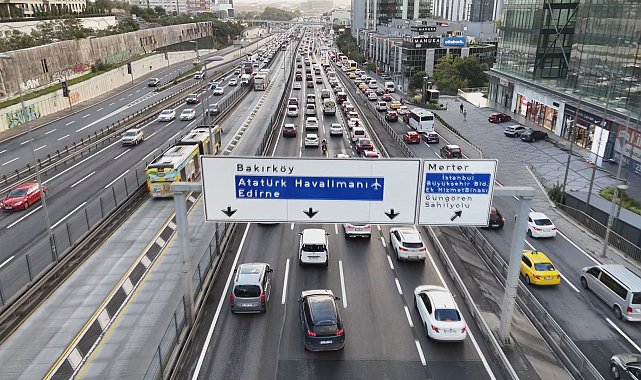 İstanbul'da trafik yoğunluğu yüzde 71'e ulaştı