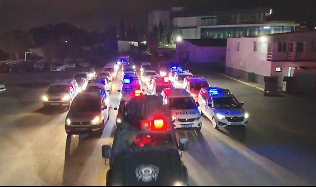 İzmir merkezli 3 ilde tefecilik operasyonu: 13 gözaltı