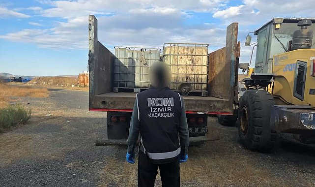 İzmir'de 10,1 ton kaçak akaryakıt ele geçirildi