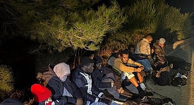 İzmir'de 16 kaçak göçmen yakalandı; 1 organizatör şüphelisi tutuklandı