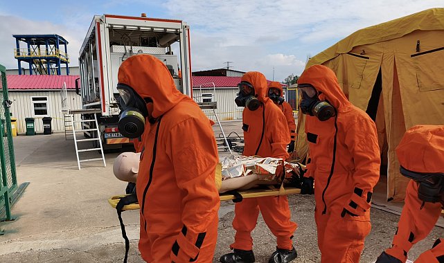 İzmir'de 2 bin 198 personelin katılımıyla deprem tatbikatı