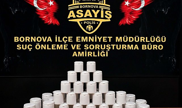 İzmir'de 2 bin 775 sentetik ecza ele geçirildi