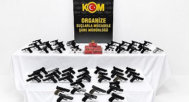 İzmir'de silah imalathanesine operasyon; 3 gözaltı