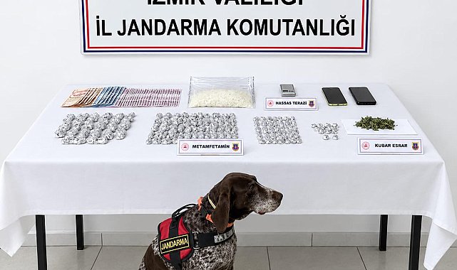 İzmir'de uyuşturucu operasyonuna 2 tutuklama