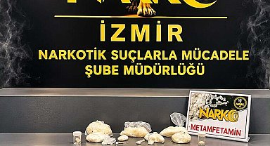 İzmir'de uyuşturucu operasyonunda 3 tutuklama