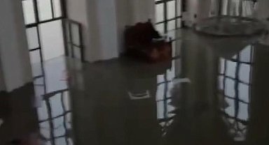 Kağıthane'de dere taştı; tarihi Sadabad Camii'ni su bastı