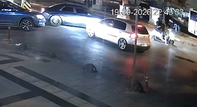 Kağıthane'de motosiklet sürücüsünü tehdit edip saldırdılar; yeni görüntüleri ortaya çıktı