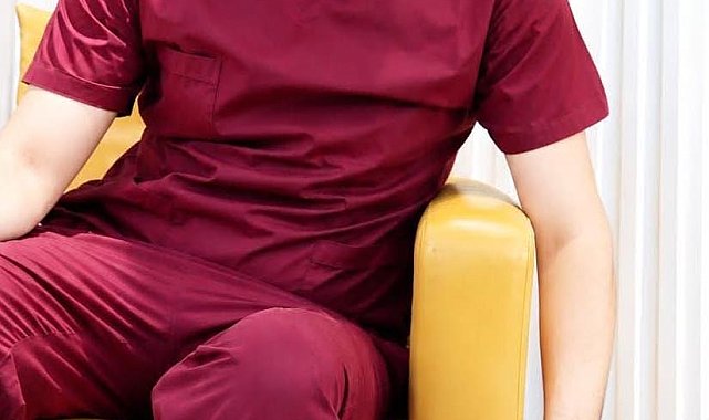 Kahvehanede rastgele açılan ateşte ölen veteriner toprağa verildi