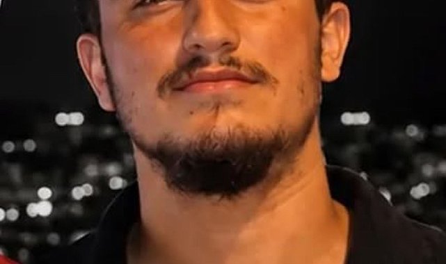 Kamyonet ile çarpışan motosikletin sürücüsü öldü