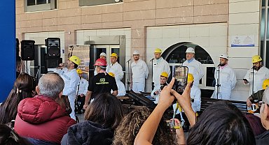 Karaelmas Ekspresi, madenci korosu ile karşılandı