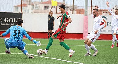 Karşıyaka isyanda