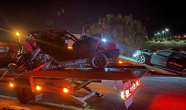 Kayseri'de iki otomobil çarpıştı: 3 ölü, 1 yaralı