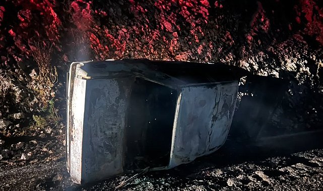 Kaza yapan otomobil alev aldı, sürücünün cesedi uçurumda bulundu