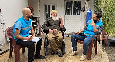 Kazak doktor, Hakkari'de şifa dağıtıyor