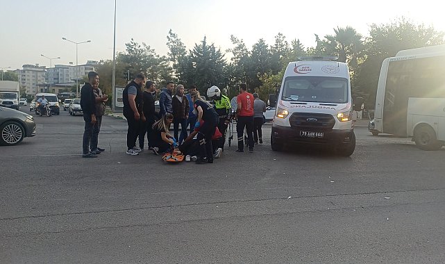 Kilis'te motosikletler çarpıştı;1 ağır yaralı