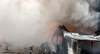 Kırklareli'de ilaç fabrikasında yangın