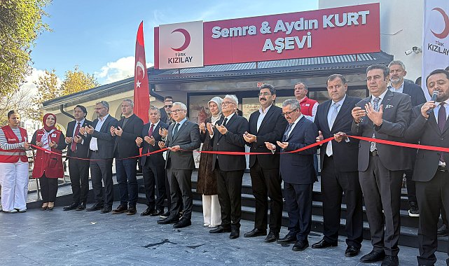 Kızılay'ın Sivas'taki aşevi hizmete açıldı