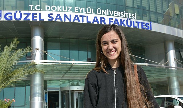 Konuşmaya başlamadan resim yapmayı öğrenen otizmli Eylül, Güzel Sanatlar Fakültesi'ne başladı