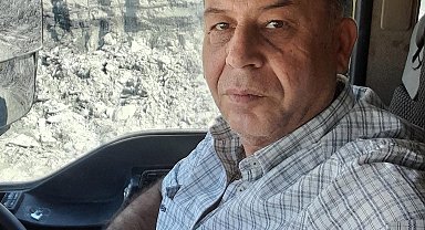 Kötü koku yayılan dairesinde ölü bulundu