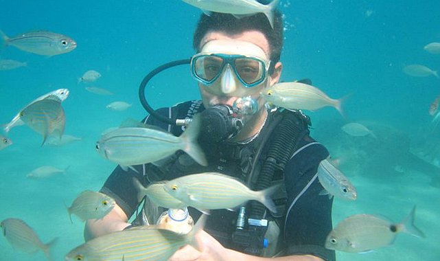 Kuşadası'nın su altı güzellikleri, dalış tutkunlarının ilgisini çekiyor