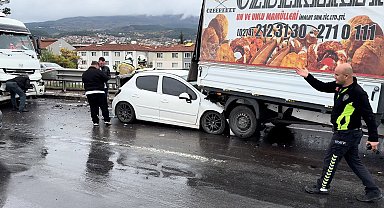 Kütahya'da 5 aracın karıştığı zincirleme kaza: 1 yaralı