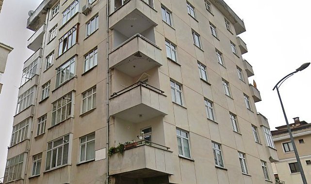 Maltepe'de 3 katı çöken binaya ilişkin bilirkişi ön raporu: 2 kez verilen yıkım kararı uygulanmamış