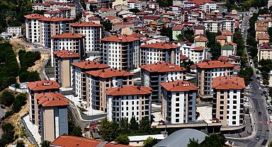 Maltepe'de çöken binanın hak sahipleri için yeni konutlar hazırlandı