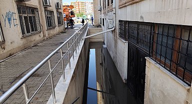 Mardin'de sağanak hayatı olumsuz etkiledi