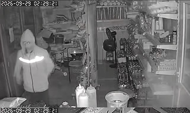 Marketin kasasındaki paraları çalıp, içecek içen şüpheliye gözaltı