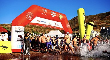 Marmaris'te 22 ülkeden 2 bin 400 yüzücü kulaç atıyor