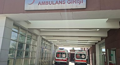 Merdiven boşluğuna düşen inşaat işçisi ağır yaralandı​