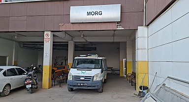 Merdiven boşluğuna düşen işçi kurtarılamadı