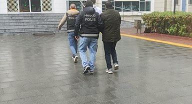 Midelerinden uyuşturucu çıkan 2 şüpheli tutuklandı