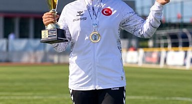 Milaslı Güliz Çakar, Avrupa Şampiyonu olan kadroda yer aldı