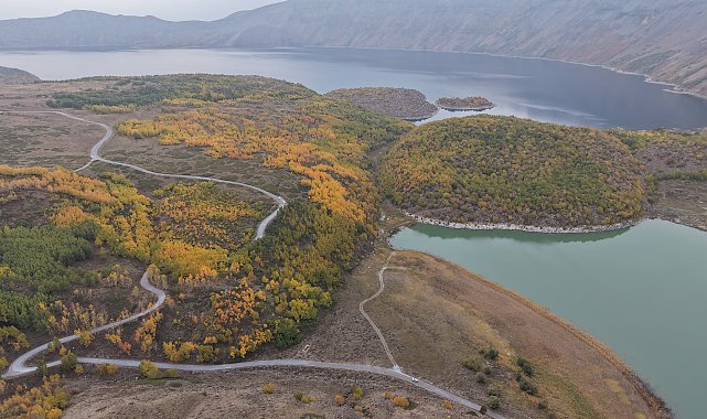 Nemrut Kraterinde sonbahar güzelliği