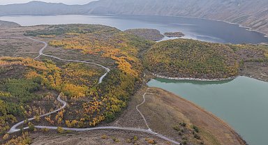 Nemrut Kraterinde sonbahar güzelliği