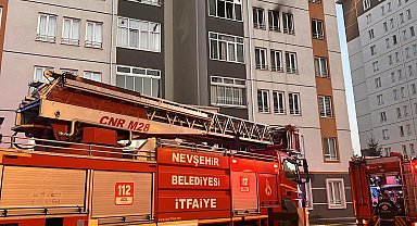 Nevşehir'de 4'üncü katta yangın: 6 kişi dumandan etkilendi