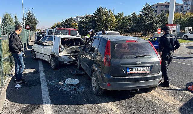 Nevşehir'de KPSS sınavı öncesi zincirleme kaza: 3 yaralı