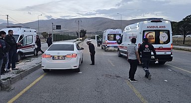 Niğde'de otomobille motosiklet çarpıştı: 2 yaralı