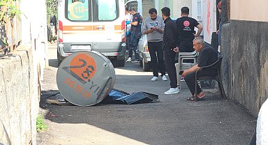 Onarmaya çalıştığı su deposuyla birlikte damdan düşen tamirci öldü